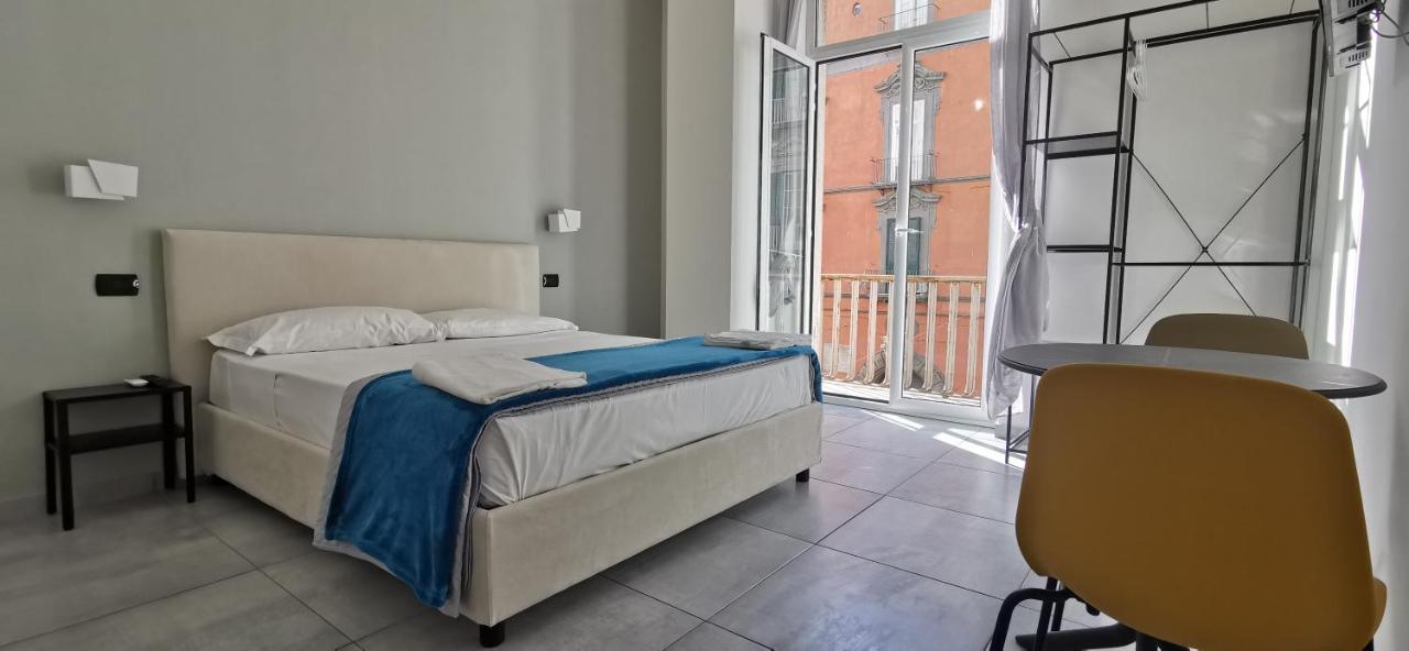 Hi Relais Rooms Napoli Eksteriør bilde