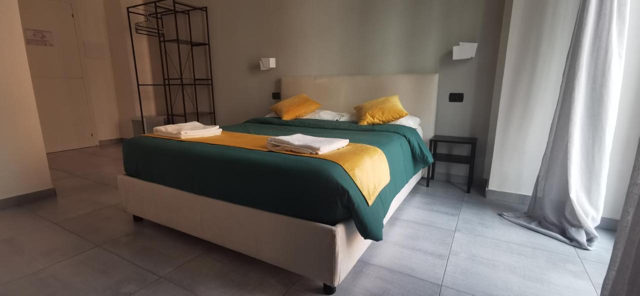 Hi Relais Rooms Napoli Eksteriør bilde