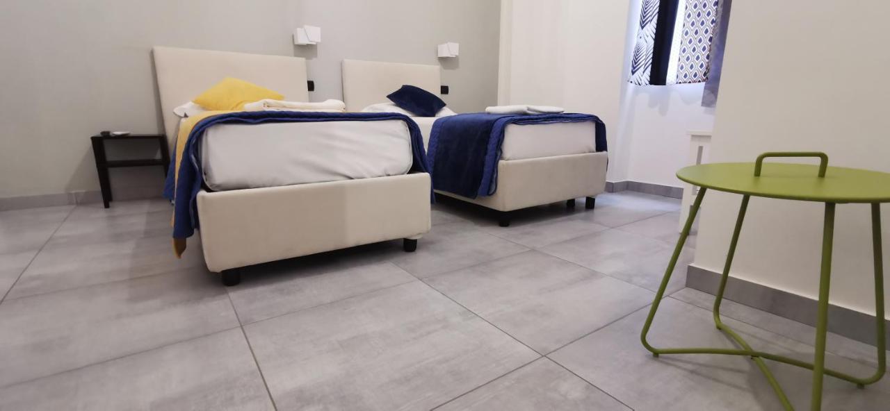 Hi Relais Rooms Napoli Eksteriør bilde